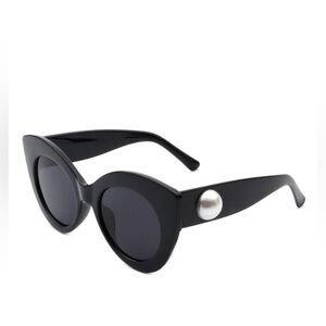 CAT EYES OVERSIZED SUN PROTECTION SUNGLASSES